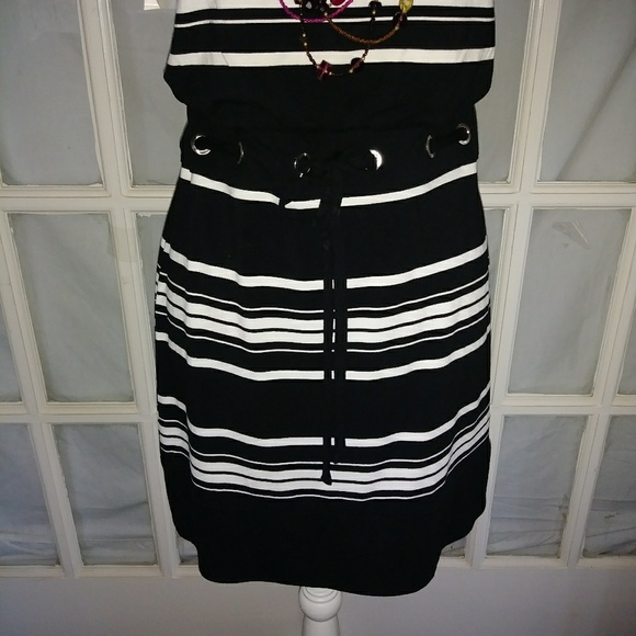 WHBM Strapless Dress/Swim Cover EUC - Picture 3 of 8